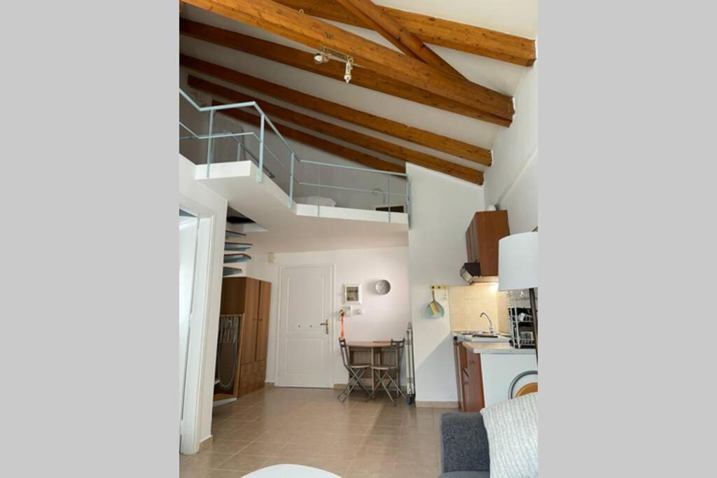 Attic Studio Stay Kalamata Extérieur photo